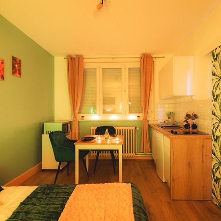 Le Refuge - Netflix I Wifi Haut Debit I Parking - Confort & Cosy Valenciennes Eksteriør bilde